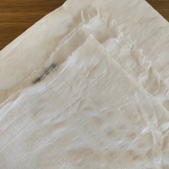 White Zara Lightweight Blanket Scarf/Shall - Picture 8 of 10